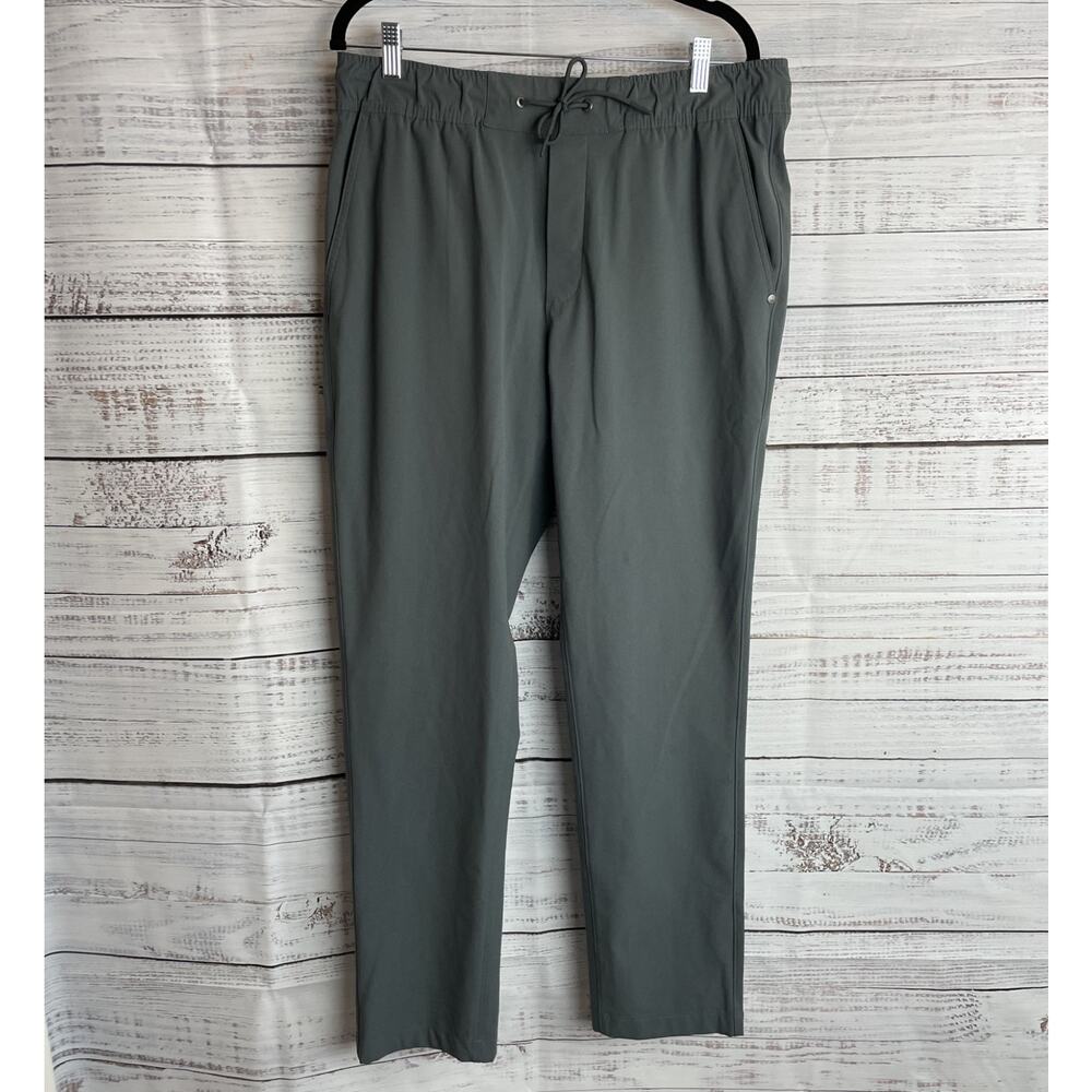 Vuori Miles Mens Sz L Ankle Pants Dark Gray